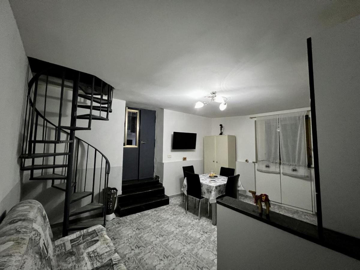 Centro Storico Family Flat Βίλα Νάπολη Εξωτερικό φωτογραφία